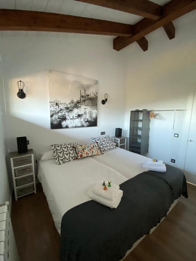 Piloña Casa Rural Los Abuelos מראה חיצוני תמונה